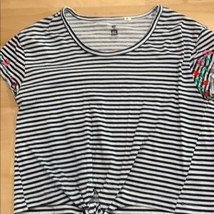Short sleeve stripes